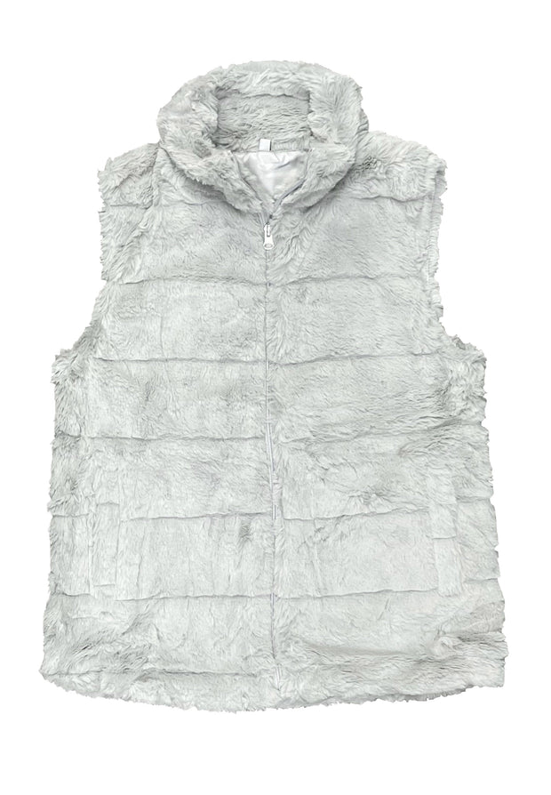 ILTEX Apparel Adult Clothing Fluffy Gray Sherpa Vest Women
